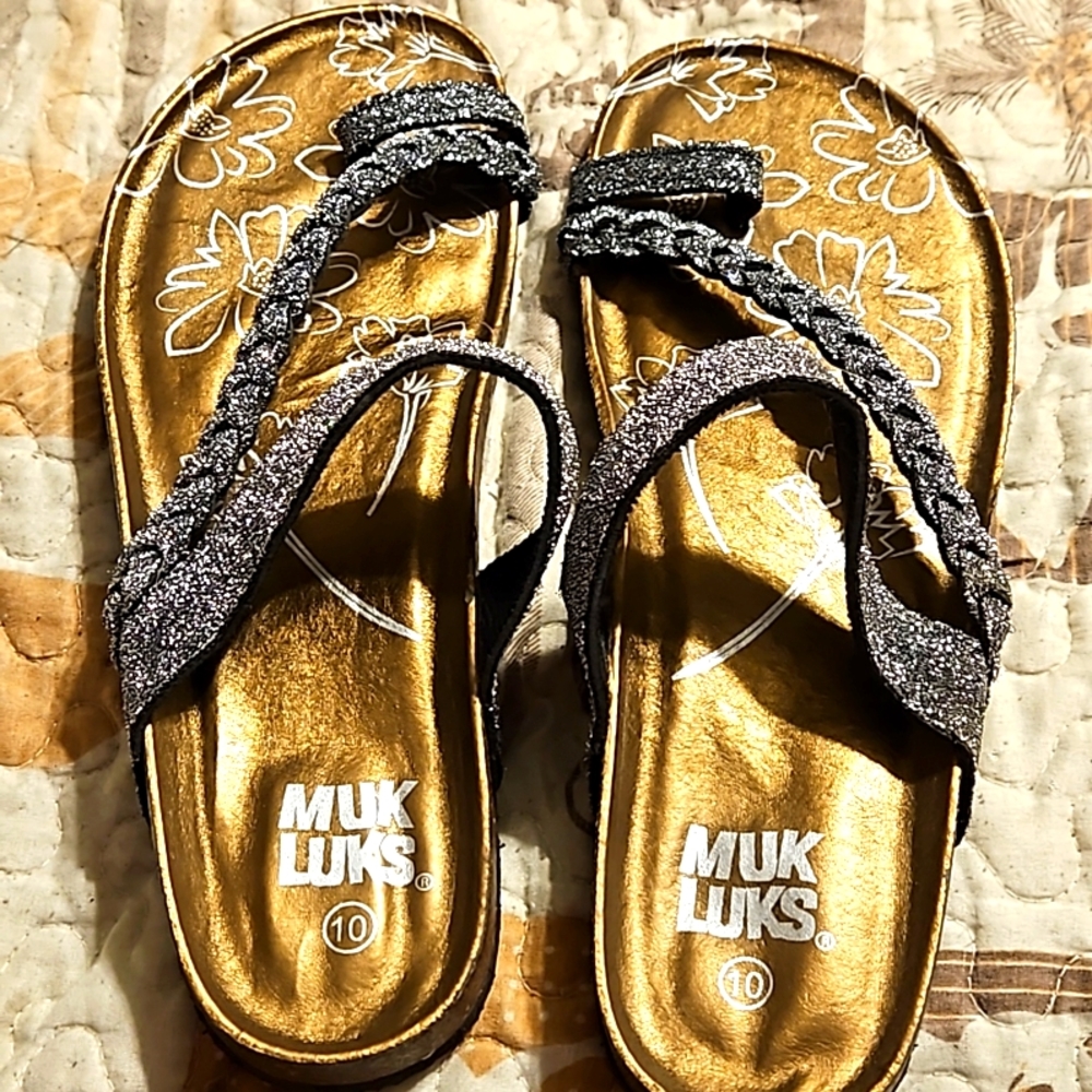 Women's muk luk sandals